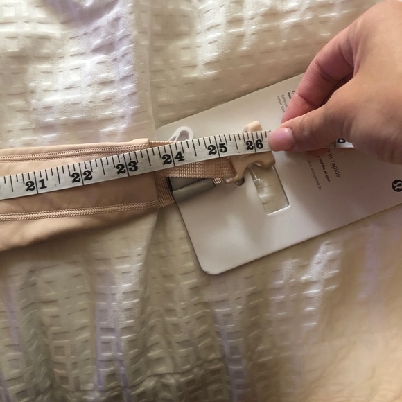 âSOLDââ¨NWT Lululemon Fast and Free Run Belt⨠- Picture 5 of 6